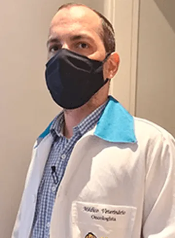 Dr. Plinio Araújo